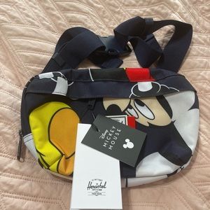 Herschel NINETEEN Mickey Fanny Pack